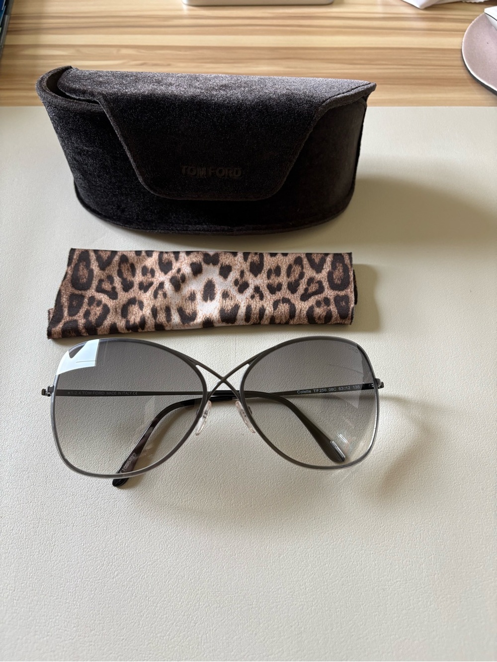 Tom Ford Women's Gray Gradient Oversized Aviator Sunglasses